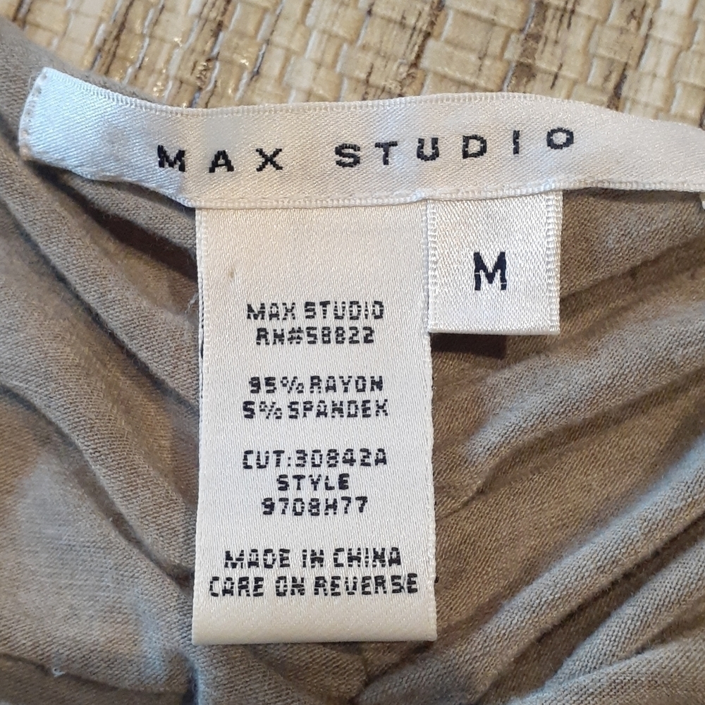 💞Max Studio* Top - Picture 5 of 6